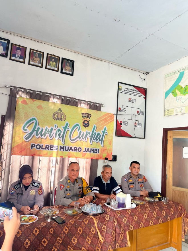 Jum'at Curhat Polres Muarojambi: Membangun Dialog Positif di Desa Tunas Mudo